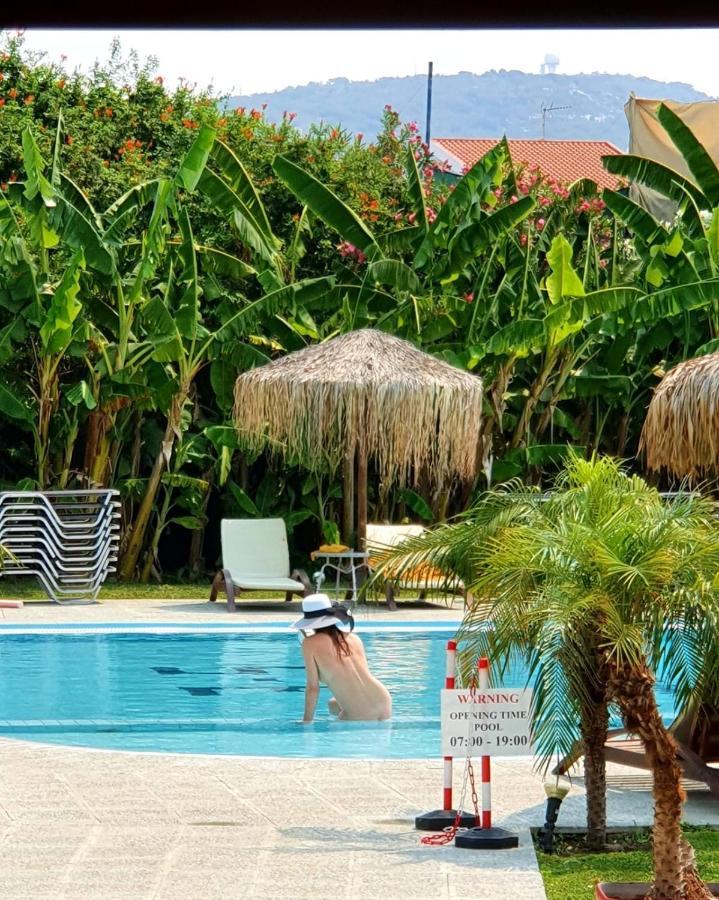 Naturist Angel Nudist Club Hotel - Adults Only Paradíszi Kültér fotó